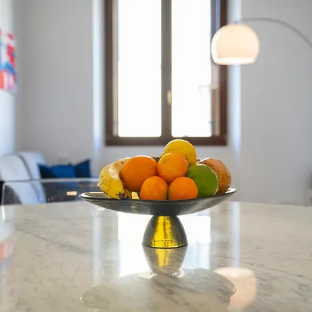 Porta Venezia-exclusive Design Apartment-2 Apartment *
