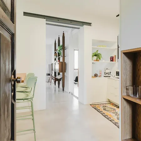 Porta Venezia-exclusive Design Apartment-2 Apartment Milan