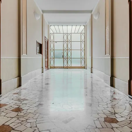 Apartment Porta Venezia-exclusive Design Apartment-2 Milan