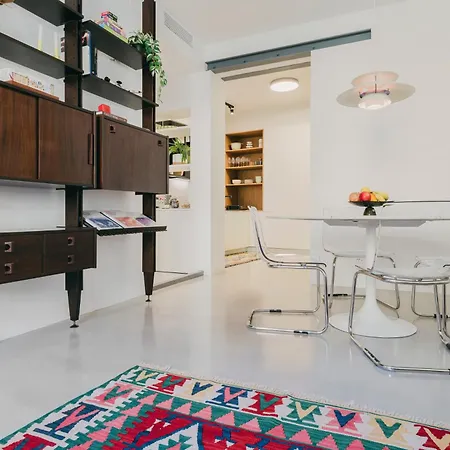 Porta Venezia-exclusive Design Apartment-2 * Milan